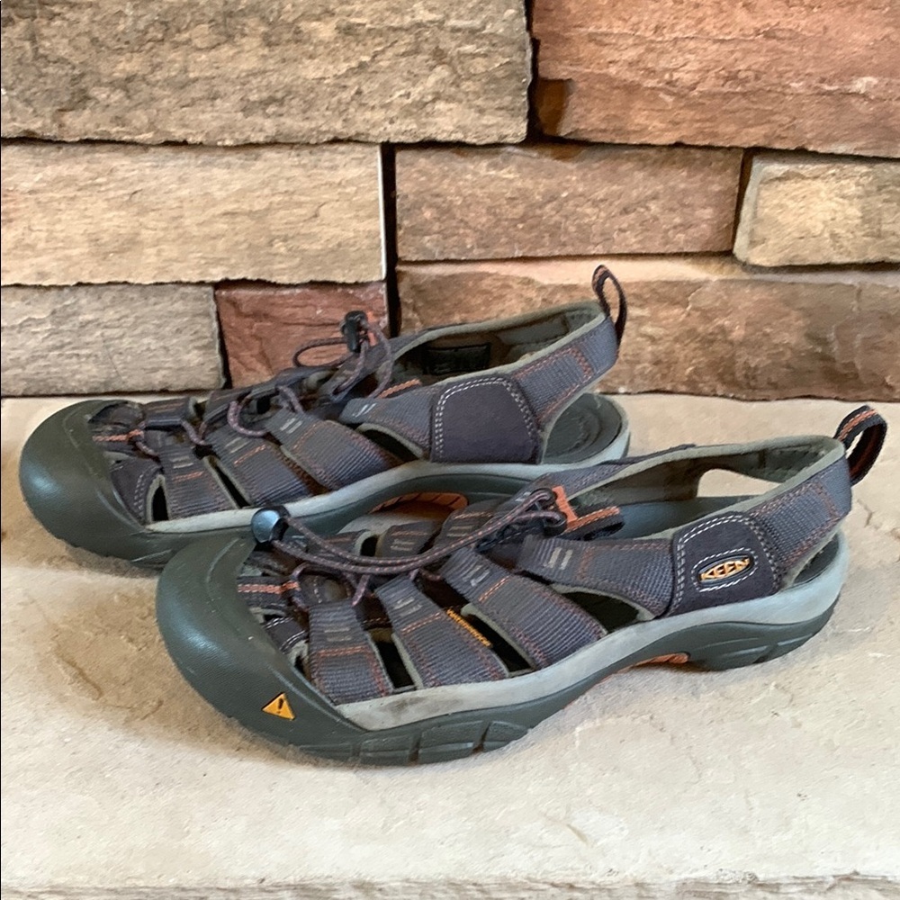 Keen sz 9(M) 10.5 (W) grey with orange stitching waterproof sandals